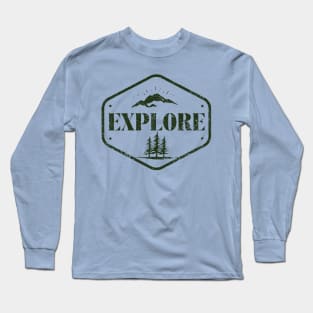 Explore Vintage Mountain Forest Design, Wilderness Long Sleeve T-Shirt